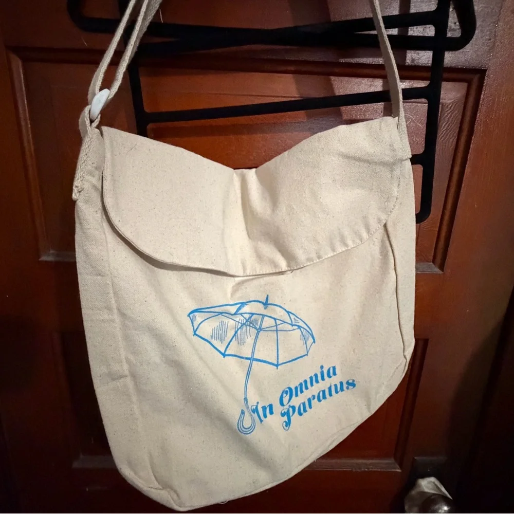 Gilmore Girls- In Omnia Paratus Canvas Shoulder Bag - Picture 1 of 3